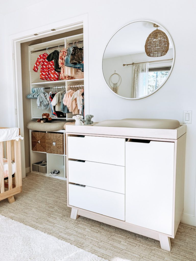 Dresser for the twin